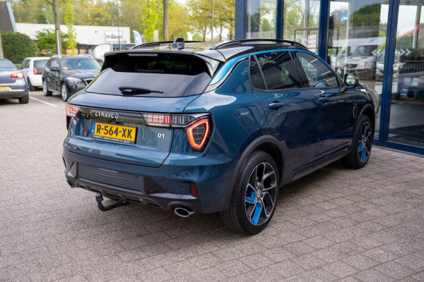 Lynk & Co 01 1.5 |Prijs incl. 12 mnd garantie| PDC Panoramadak LMV Navi Trekhaak Apple carplay/Android auto Camera