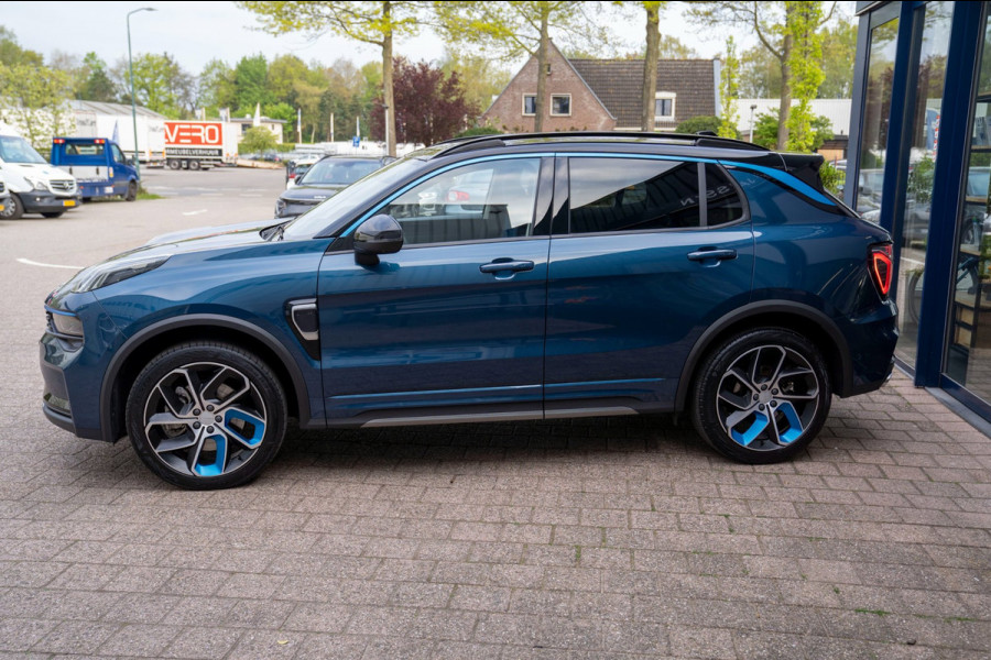 Lynk & Co 01 1.5 |Prijs incl. 12 mnd garantie| PDC Panoramadak LMV Navi Trekhaak Apple carplay/Android auto Camera