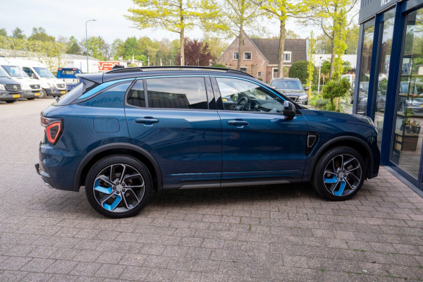 Lynk & Co 01 1.5 |Prijs incl. 12 mnd garantie| PDC Panoramadak LMV Navi Trekhaak Apple carplay/Android auto Camera