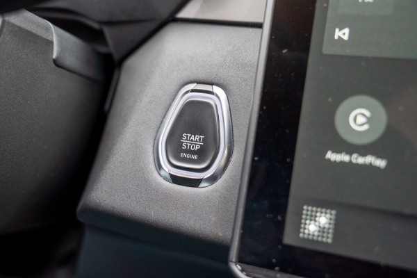 Lynk & Co 01 1.5 |Prijs incl. 12 mnd garantie| PDC Panoramadak LMV Navi Trekhaak Apple carplay/Android auto Camera