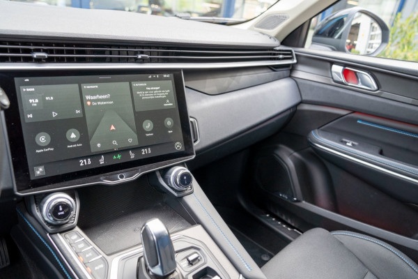 Lynk & Co 01 1.5 |Prijs incl. 12 mnd garantie| PDC Panoramadak LMV Navi Trekhaak Apple carplay/Android auto Camera