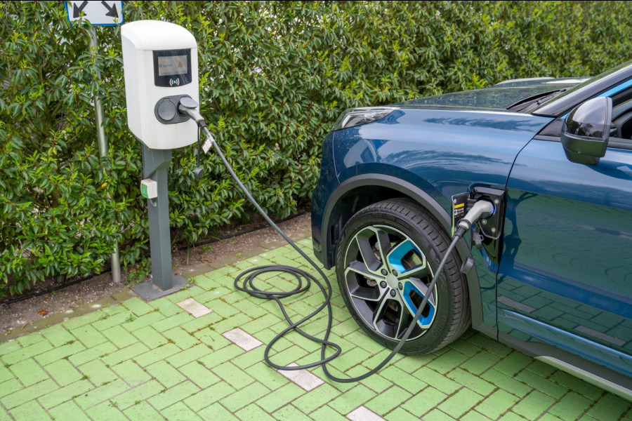Lynk & Co 01 1.5 |Prijs incl. 12 mnd garantie| PDC Panoramadak LMV Navi Trekhaak Apple carplay/Android auto Camera