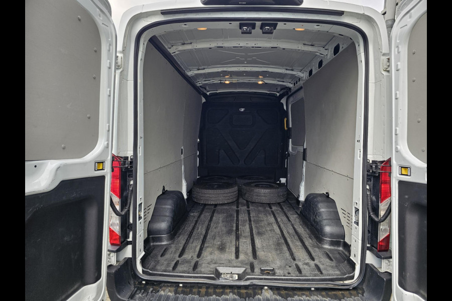 Ford Transit 350 2.0 TDCI L3H2 Limited | SCI | 170 pk automaat | Dubbele wielset | Adaptieve Cruise | Sync 3 Navigatie | Apple Carplay/ Android Auto | Voorruitverwarming