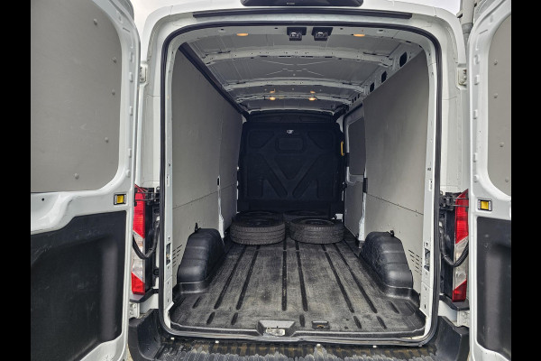 Ford Transit 350 2.0 TDCI L3H2 Limited | SCI | 170 pk automaat | Dubbele wielset | Adaptieve Cruise | Sync 3 Navigatie | Apple Carplay/ Android Auto | Voorruitverwarming