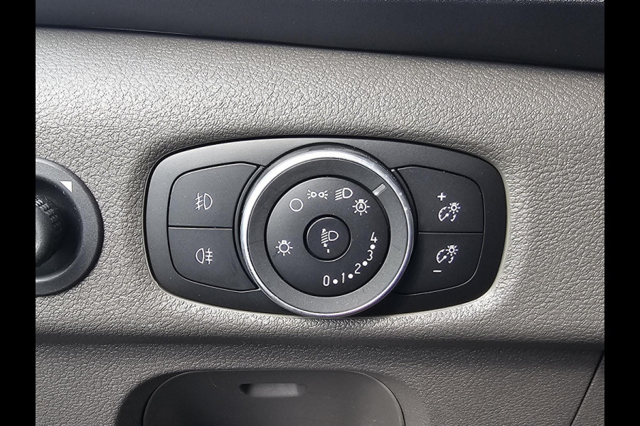 Ford Transit 350 2.0 TDCI L3H2 Limited | SCI | 170 pk automaat | Dubbele wielset | Adaptieve Cruise | Sync 3 Navigatie | Apple Carplay/ Android Auto | Voorruitverwarming