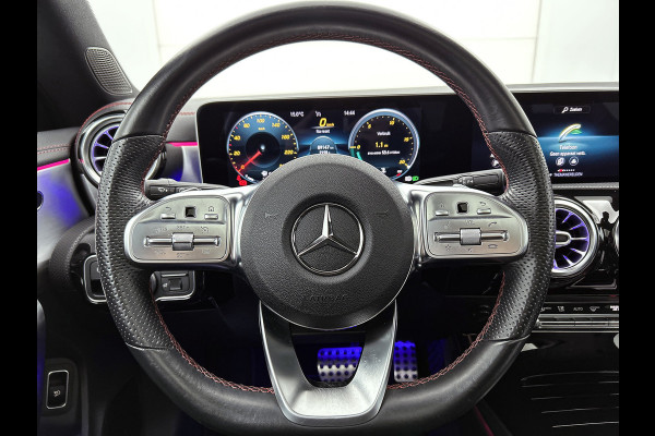 Mercedes-Benz CLA-Klasse Shooting Brake 200 Business Solution AMG(NL-auto, Dealer OndH, Panorama, SfeerV,Camera, StoelV, Etc)