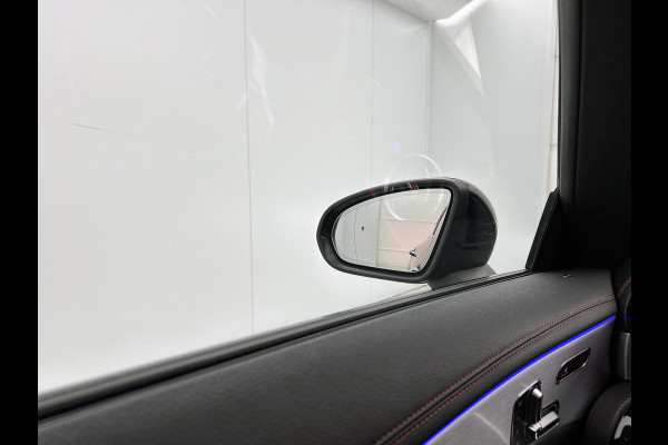 Mercedes-Benz CLA-Klasse Shooting Brake 200 Business Solution AMG(NL-auto, Dealer OndH, Panorama, SfeerV,Camera, StoelV, Etc)
