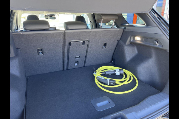 Ford Explorer Limited Edition Extended Range RWD 79 kWh | 36.000 KM | SOH 100% | Full Options |