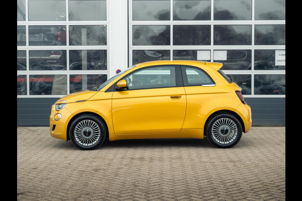 Fiat 500 Hybrid Torino Launch Edition | Clima | Carplay | PDC | Priv Glass | Sun of Italy