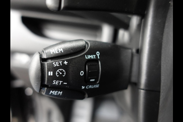 Peugeot Expert 2.0 BlueHDI 145PK L3 Automaat Cruise control Trekhaak Carplay Navigatie Airco