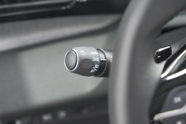 Peugeot 308 SW 1.6 Plug-in Hybrid 180 Allure | 360 Camera | Adaptieve Cruise Control | Navigatie | Apple Carplay