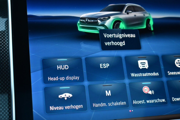 Mercedes-Benz GLC 400e 4M AMG Pano Luchtv-4WS Trekh ACC HUD 360 Burmester Night