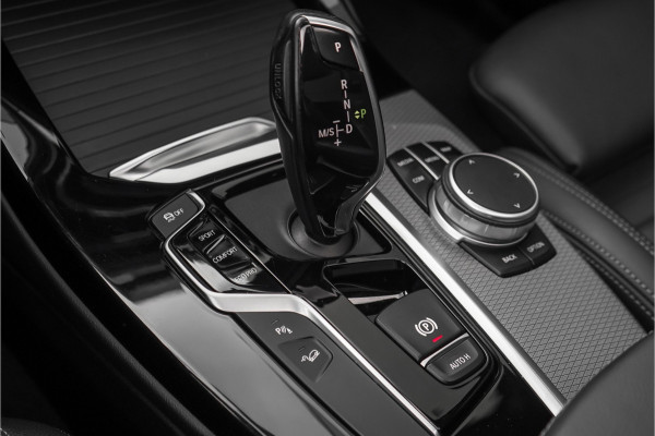 BMW X3 M40i xDrive High Executive Pano ACC HUD Trekhaak