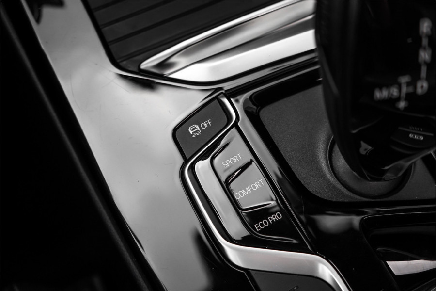 BMW X3 M40i xDrive High Executive Pano ACC HUD Trekhaak