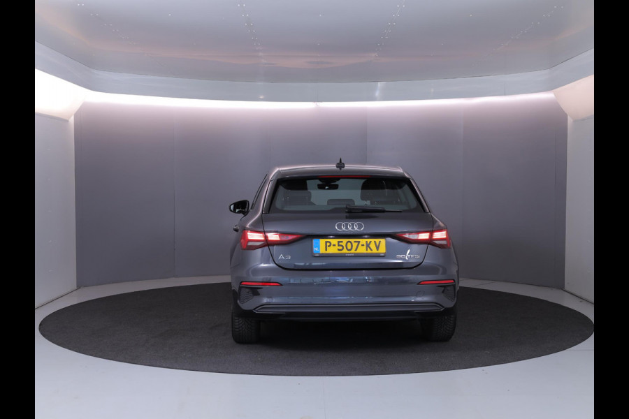 Audi A3 Sportback 30 TFSI Pro Line | Led | Climate Control | Apple carplay & Android Auto | Parkeer sensoren |