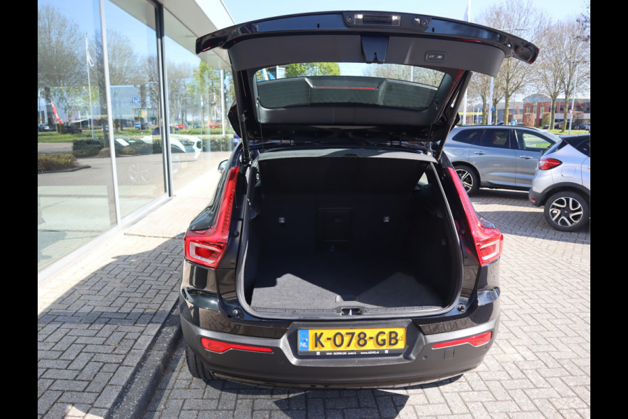 Volvo XC40 Recharge P8 AWD R-Design SOH 88,1% / Stoel-stuurverw. / Camera NL Auto / BTW Auto