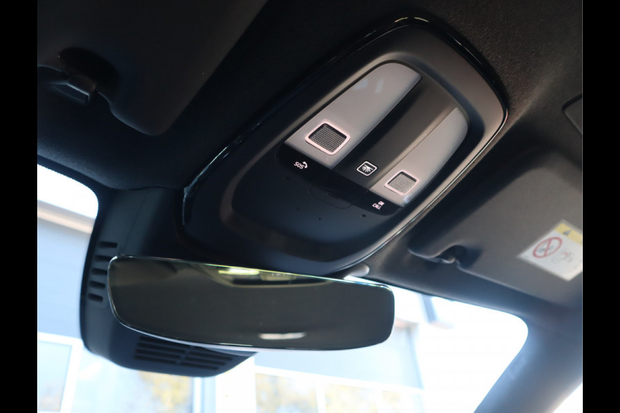 Volvo XC40 Recharge P8 AWD R-Design SOH 88,1% / Stoel-stuurverw. / Camera NL Auto / BTW Auto