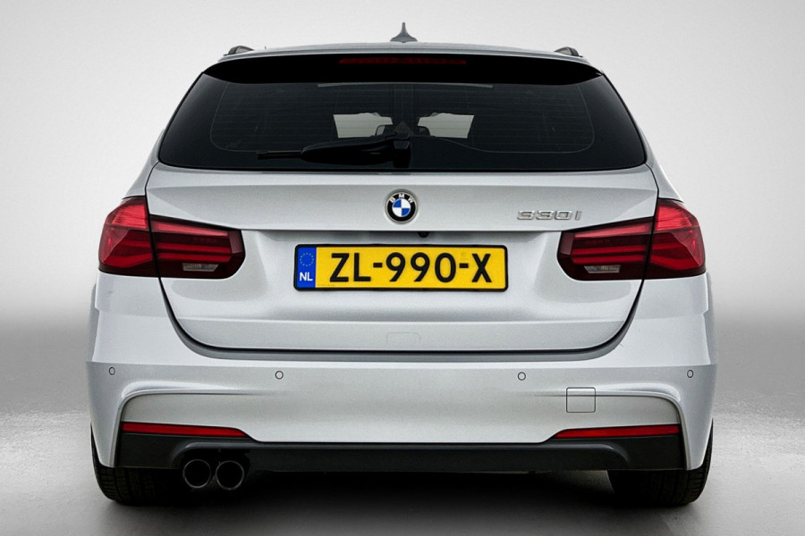 BMW 3 Serie Touring 330i High Executive M-sport( NL-auto, Dealer onderH, Panorama, LederdashB, Camera, Head-up, Navi Prof,, Etc)