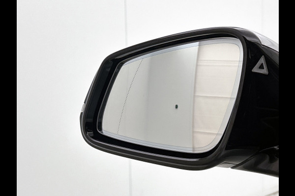 BMW 3 Serie Touring 330i High Executive M-sport( NL-auto, Dealer onderH, Panorama, LederdashB, Camera, Head-up, Navi Prof,, Etc)