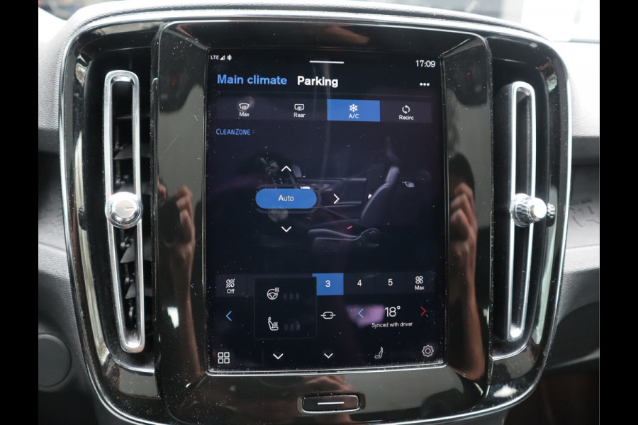 Volvo C40 Recharge Twin Intro Edition 78 kWh SOH 90.6% Navi / Trekh / Pano / 360Camera / Carplay / Stuur-Stoelverw / Harman/Kardon BTW AUTO /