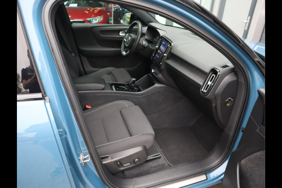 Volvo C40 Recharge Twin Intro Edition 78 kWh SOH 90.6% Navi / Trekh / Pano / 360Camera / Carplay / Stuur-Stoelverw / Harman/Kardon BTW AUTO /