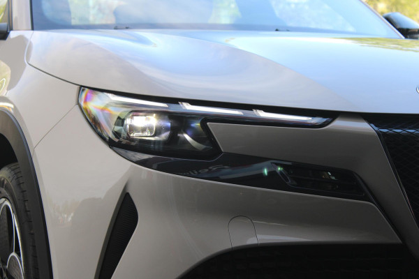 Alfa Romeo junior 156PK Elettrica 54 kWh | DRAADLOZE APPLE CARPLAY/ANDROID AUTO | PARKEERSENSOREN ACHTER |  CLIMATE CONTROL | VERKEERSBORDEN HERKENNING | ADAPTIVE CRUISE CONTROL | KEYLESS START | LICHTMETALEN VELGEN | LED KOPLAMPEN | LED ACHTERLICHTEN | SCUDETTO "LEGGENDA" |