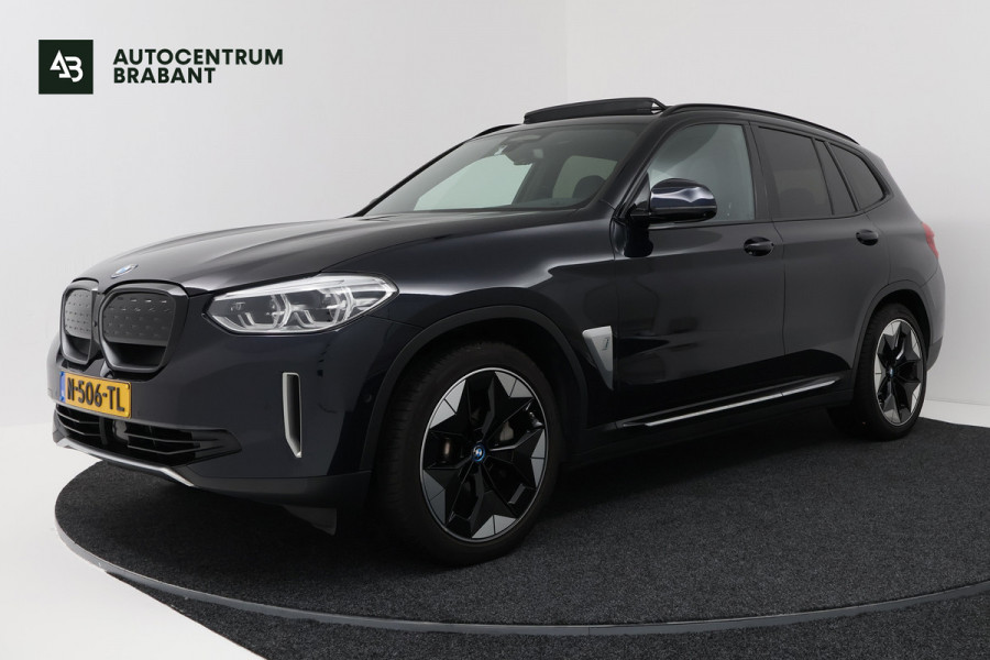 BMW iX3 High Executive 80 kWh M-pakket (1e eigenaar, NL-auto, Dealer OnderH, Panoramadak, Navi Pro, Leder, StoelV, Etc)