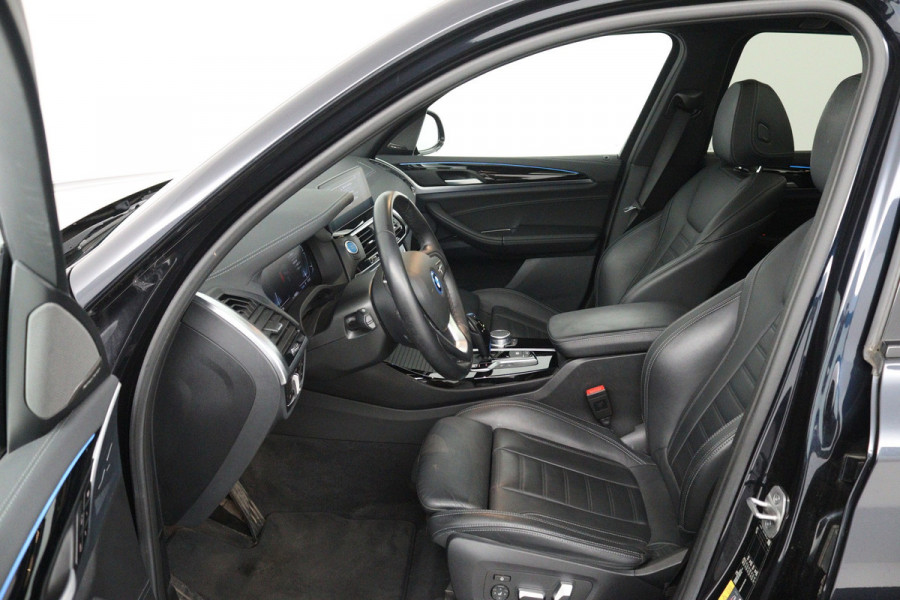 BMW iX3 High Executive 80 kWh M-pakket (1e eigenaar, NL-auto, Dealer OnderH, Panoramadak, Navi Pro, Leder, StoelV, Etc)