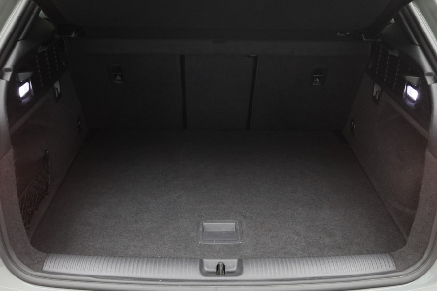 Audi Q2 2.0 TFSI quattro Sport Edition #1 Panoramadak, Leer, B&O, Head-Up, ACC, Trekhaak, 19"