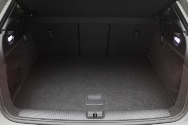 Audi Q2 2.0 TFSI quattro Sport Edition #1 Panoramadak, Leer, B&O, Head-Up, ACC, Trekhaak, 19"