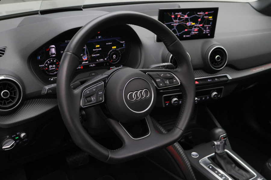 Audi Q2 2.0 TFSI quattro Sport Edition #1 Panoramadak, Leer, B&O, Head-Up, ACC, Trekhaak, 19"