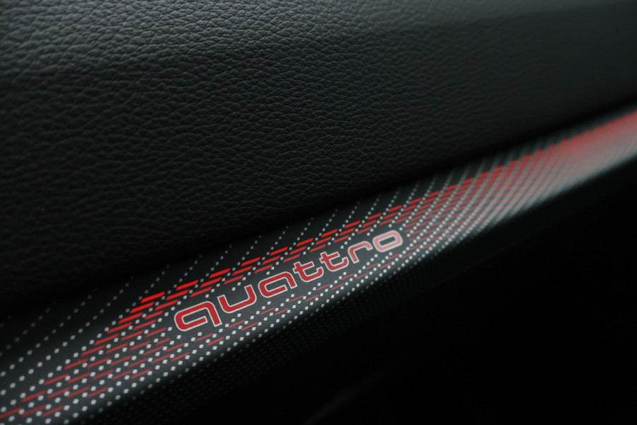 Audi Q2 2.0 TFSI quattro Sport Edition #1 Panoramadak, Leer, B&O, Head-Up, ACC, Trekhaak, 19"