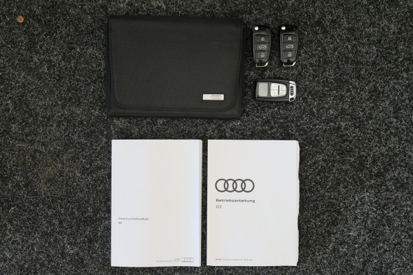Audi Q2 2.0 TFSI quattro Sport Edition #1 Panoramadak, Leer, B&O, Head-Up, ACC, Trekhaak, 19"