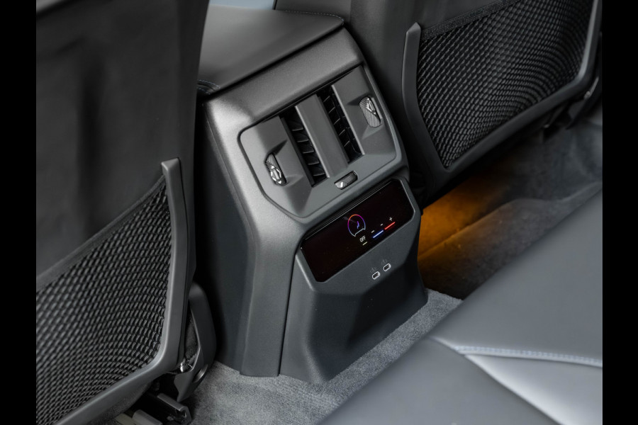 BMW X3 30e xDrive M-Sport - Trekhaak - ACC - 360° Camera - Harman Kardon