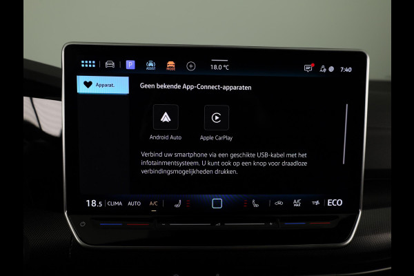 Volkswagen Golf 1.5 eHybrid GTE 272 PK PHEV | Panorama dak | 18"Lm velgen | Trekhaak wegklapbaar | Head up display | Adaptieve demping |