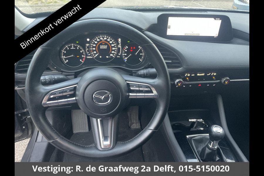 Mazda 3 2.0 e-SkyActiv-X M Hybrid 186 Comfort . STUUR & STOELVERWARMING . BOSE AUDIO  . NAVIGATIE .