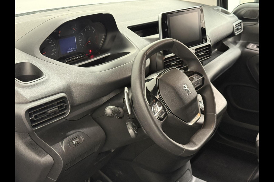 Peugeot Partner 1.5 BlueHDI Premium 130PK Automaat Airco Cruise Control Navi 2-zits