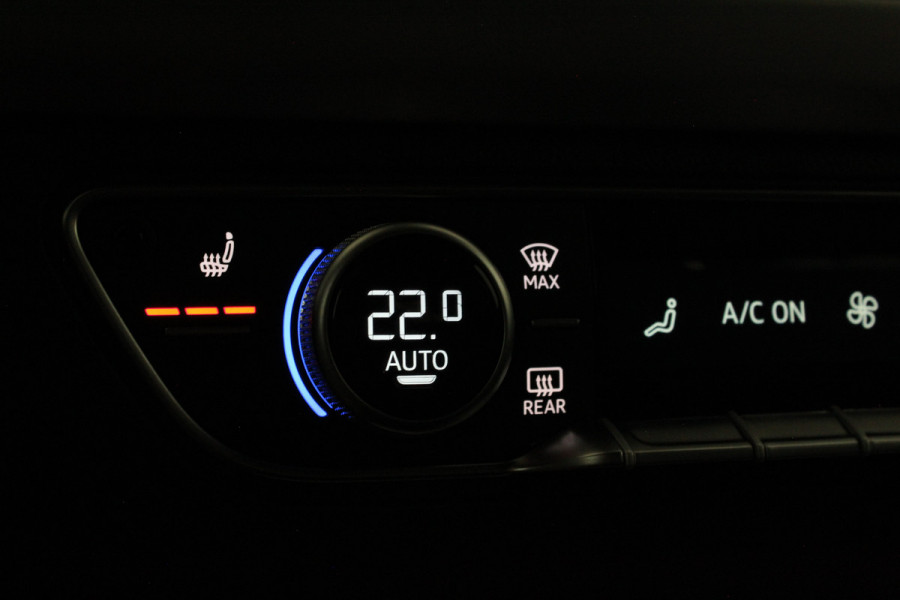 Audi Q5 Sportback 55 TFSI e S line edition Competition > 368pk/Black Optiek/Hulppakket Tour/Mythos Black...