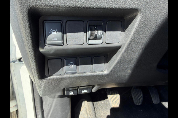 Nissan QASHQAI 1.3 MHEV N-Connecta /Trekhaak / NAVI / CAMERA /STOELVERW. / PANORAMA