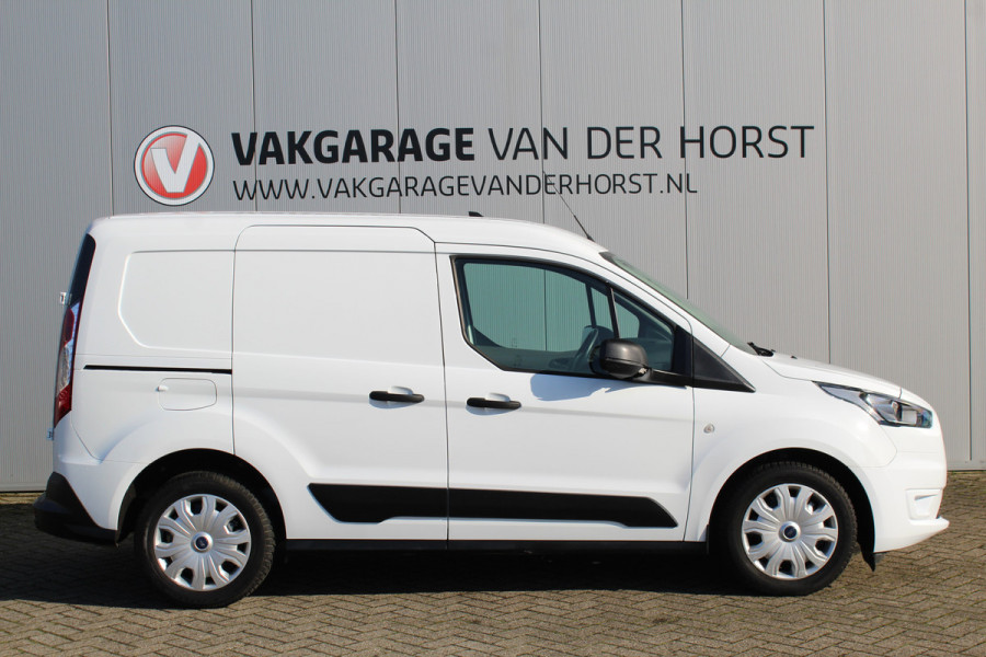 Ford Transit Connect 1.0-100pk Ecoboost L1 Trend. Dames en heren ondernemers, let op: benzine uitvoering ! Parkeersensoren, Cruise Control, Airco, Zijschuifdeur rechts etc.