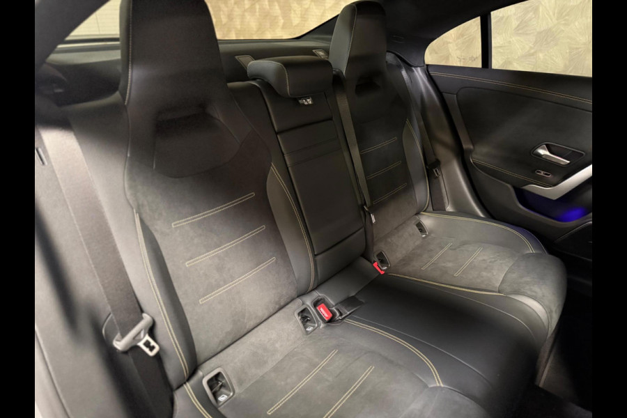 Mercedes-Benz CLA-Klasse AMG 45 S 4MATIC+ | Pano | Keyless | 360 Camera | Burmester | kuipstoelen