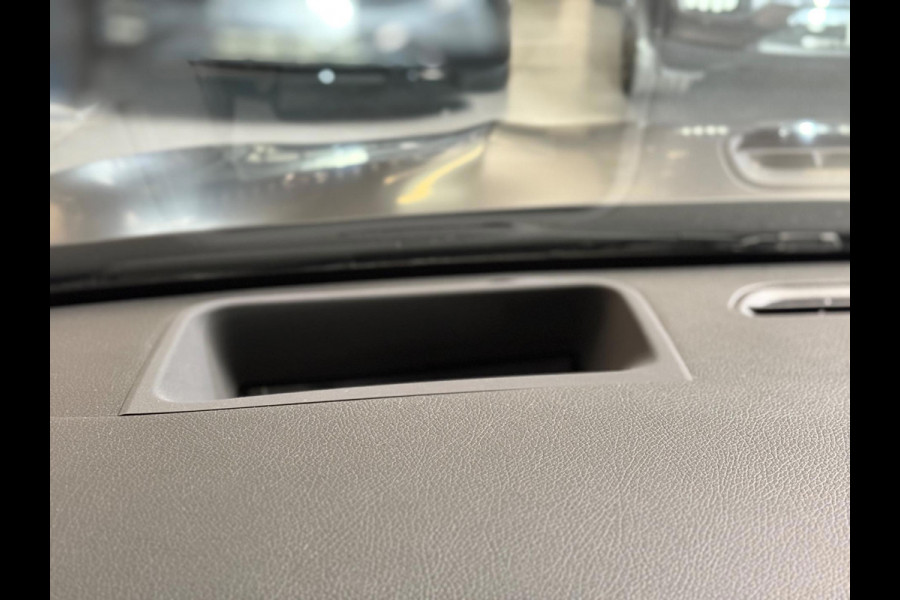 Mercedes-Benz CLA-Klasse AMG 45 S 4MATIC+ | Pano | Keyless | 360 Camera | Burmester | kuipstoelen