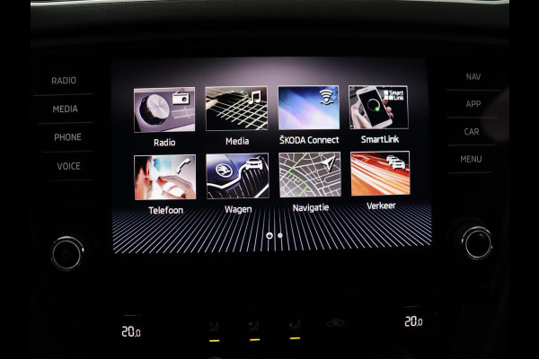 Škoda Octavia 1.5 TSI Ambition Business | Automaat | Trekhaak | Carplay | Navigatie | Parkeerhulp | Climate control | Bluetooth | Cruise control