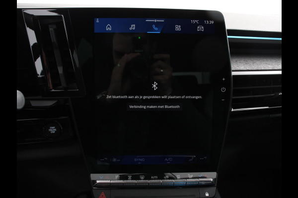 Renault Rafale 1.2 E-Tech full hybrid 200 techno AUTOMAAT Cruise control Climate control Parkeersensoren Camera LED Navigatie Lichtmetalen velgen Apple Carplay/ Android Auto