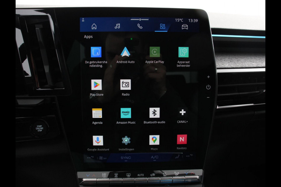 Renault Rafale 1.2 E-Tech full hybrid 200 techno AUTOMAAT Cruise control Climate control Parkeersensoren Camera LED Navigatie Lichtmetalen velgen Apple Carplay/ Android Auto