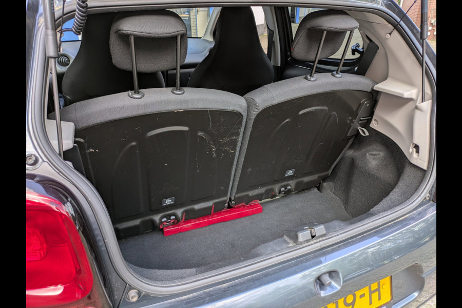 Citroën C1 1.0 VTi Feel|5-Deurs|Airco|Leder Stuur|Bluetooth