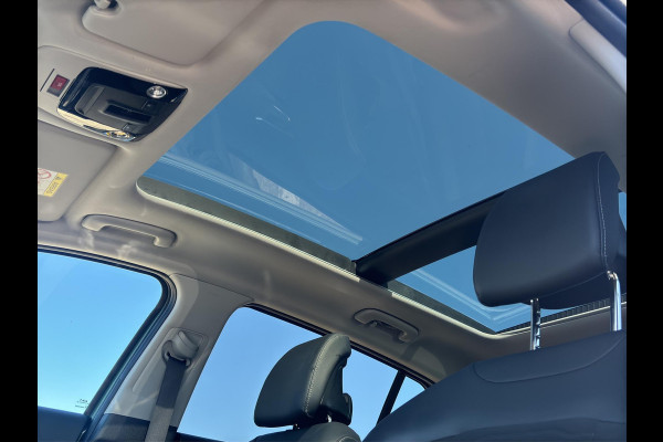 Kia Sportage 1.6 T-GDi Plug-in Hybrid AWD DynamicPlusLine Panoramadak | Stoelverwarming voor/achter | Camera | Trekhaak | Elektrische Stoelen | Cruise | Apple Carplay & Android Auto |