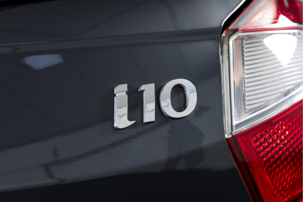 Hyundai i10 1.0 Comfort Smart | Cruise | Stoel-+Stuurverw. | PDC | Camera | NAV + App. Connect | Airco | DAB | LM 16" |