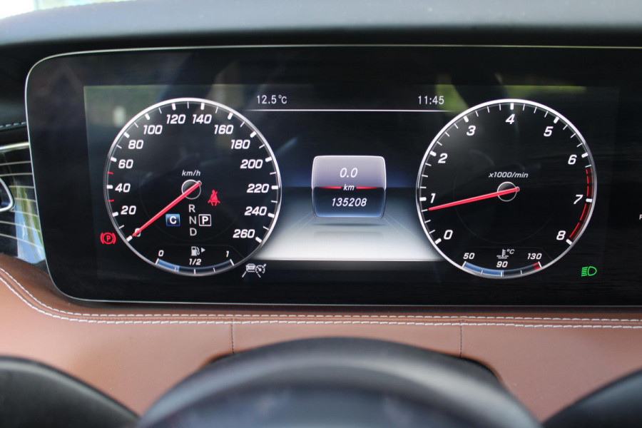 Mercedes-Benz S-Klasse Coupé 450 4MATIC | AMG-STYLING INTERIEUR / EXTERIEUR | PANORAMADAK | BURMESTER PREMIUM AUDIO ® | ELEKTRISCH VERSTELBARE VOORSTOELEN MET GEHEUGEN | MASSAGE STOELEN | VOORSTOELEN VERWARMBAAR | VOORSTOELEN GEVENTILEERD | AIRSCARF ( HOOFDRUIMTEVERWARMING VOOR BESTUURDER EN VOORPASSAGIER | LEDEREN INTERIEURDELEN | HOUTAFWERKING INTERIEUR | SFEERVERLICHTING | LEDEREN BEKLEDING | ADAPTIVE CRUISE CONTROL | PARKEERPAKKET INCLUSIEF 360°-CAMERA | ELEKTRISCHE ACHTERKLEP | VLAKKENVERWARMING | DODEHOEK DETECTIE | 20" MULTISPAAK LICHTMETALEN VELGEN |