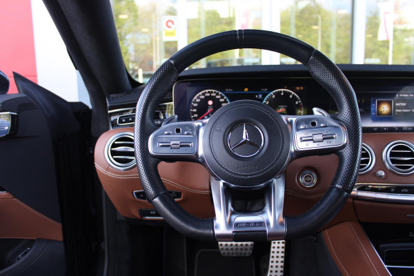 Mercedes-Benz S-Klasse Coupé 450 4MATIC | AMG-STYLING INTERIEUR / EXTERIEUR | PANORAMADAK | BURMESTER PREMIUM AUDIO ® | ELEKTRISCH VERSTELBARE VOORSTOELEN MET GEHEUGEN | MASSAGE STOELEN | VOORSTOELEN VERWARMBAAR | VOORSTOELEN GEVENTILEERD | AIRSCARF ( HOOFDRUIMTEVERWARMING VOOR BESTUURDER EN VOORPASSAGIER | LEDEREN INTERIEURDELEN | HOUTAFWERKING INTERIEUR | SFEERVERLICHTING | LEDEREN BEKLEDING | ADAPTIVE CRUISE CONTROL | PARKEERPAKKET INCLUSIEF 360°-CAMERA | ELEKTRISCHE ACHTERKLEP | VLAKKENVERWARMING | DODEHOEK DETECTIE | 20" MULTISPAAK LICHTMETALEN VELGEN |